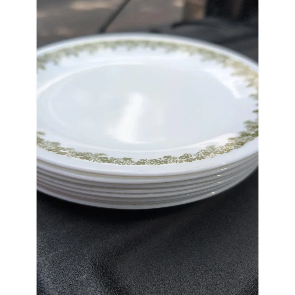 Corelle Spring Blossom Green Crazy Daisy Luncheon~Salad Plates 8.5